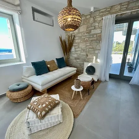 Sunkiss Paros Appartamento *